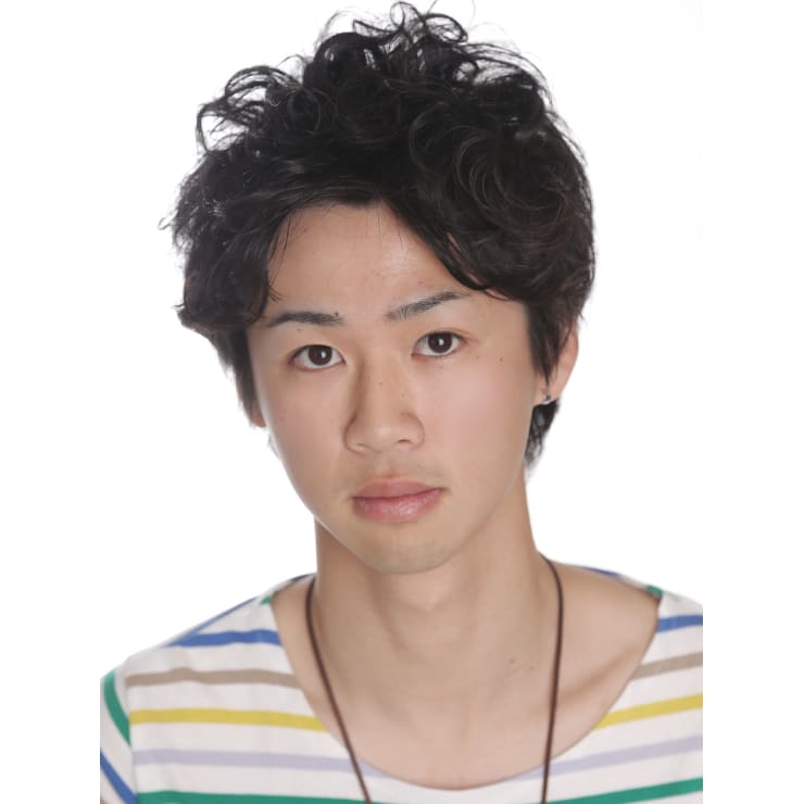 ツーブロック パーマで構築するイケメンパーマ嵐テイスト 美容室 コミュニティサロン と和 美髪 巣鴨店 ビヨウシツ コミュニティサロントワ ビガミ スガモテン のヘアスタイル 美容院 美容室を予約するなら楽天ビューティ