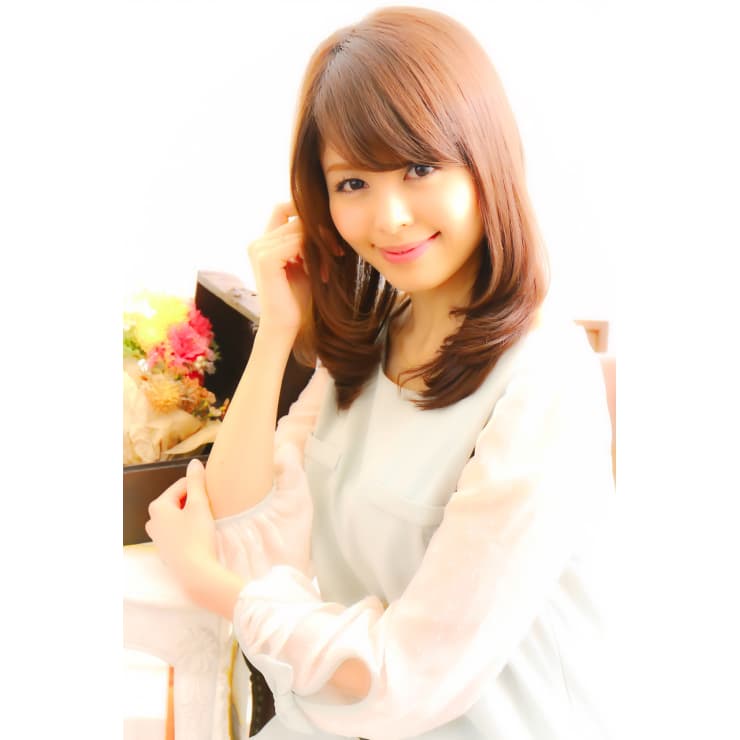 大人キレイ オフィス系から主婦まで３０代から人気楽ちんな髪型 Loren ローレン のヘアスタイル 美容院 美容室を予約するなら楽天ビューティ