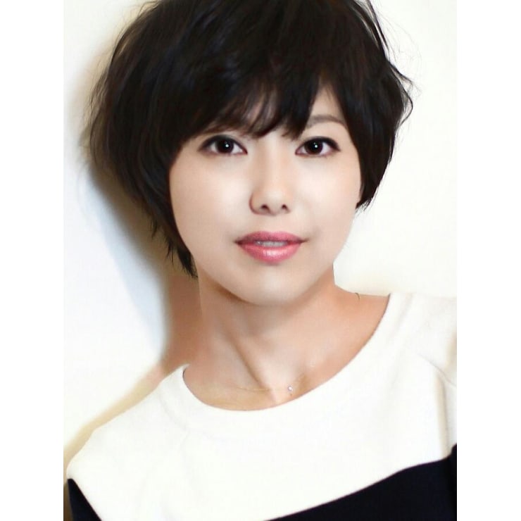 14年レトロショート 全世代にも合うナチュラルショート Blitz R Evolut ブリッツレボルト のヘアスタイル 美容院 美容室を予約するなら楽天ビューティ