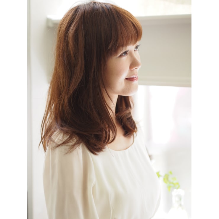 Roji 女子アナ風オフィスナチュラル Roji ロジ のヘアスタイル 美容院 美容室を予約するなら楽天ビューティ