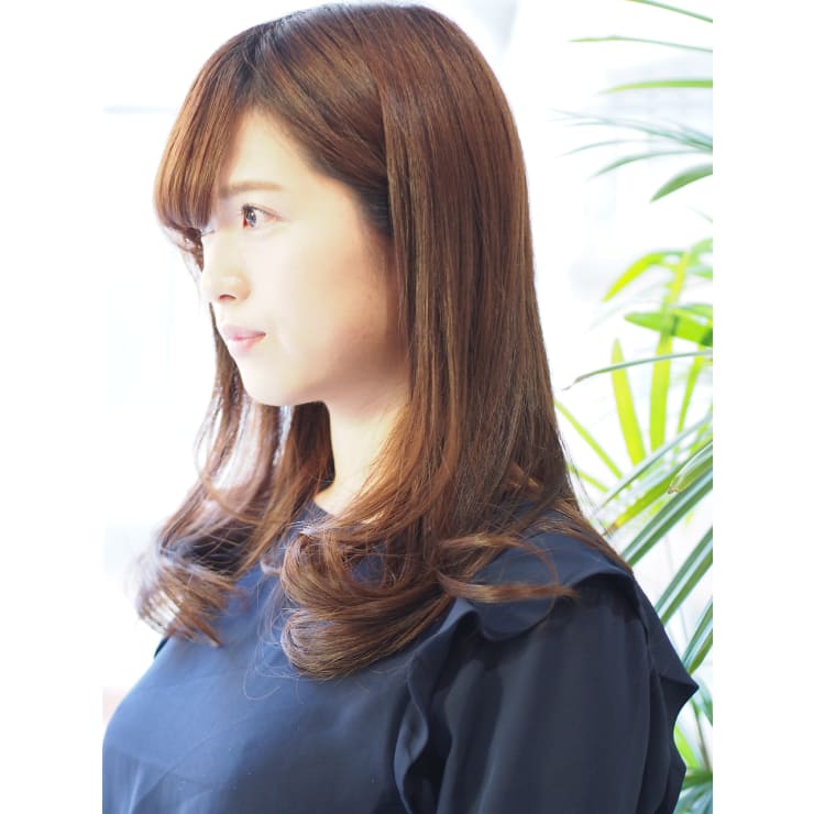 ｒｏｊｉ 清楚系セミロング Roji ロジ のヘアスタイル 美容院 美容室を予約するなら楽天ビューティ