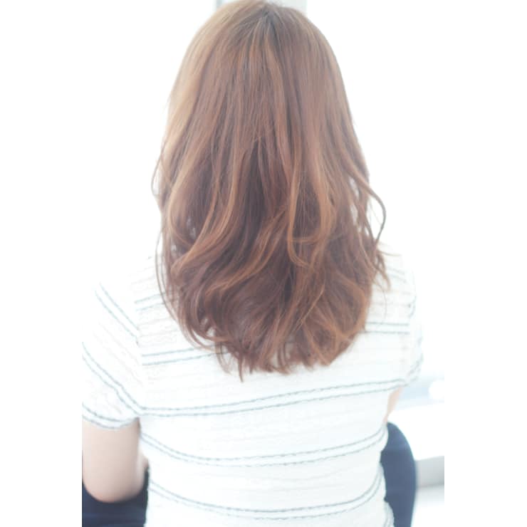 人気の髪型ミディアム セミディお手入れ楽チンデジタルパーマ Alice By Afloat アリスバイアフロート のヘアスタイル 美容院 美容室を予約するなら楽天ビューティ