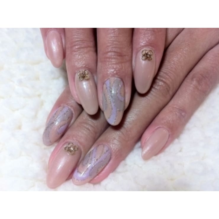 個性的デザイン シンプルデザイン 7 ナナドシー のネイルデザイン ネイル まつげサロンを予約するなら楽天ビューティ 個性的デザイン シンプルデザイン 7 ナナドシー のネイルデザイン ネイル まつげサロンを予約するなら楽天ビューティ