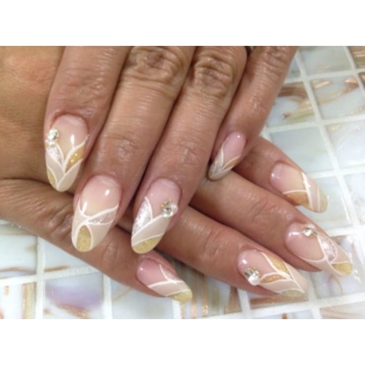 お上品ネイル Nail Salon Relache ネイルサロンルラシュ のネイルデザイン ネイル まつげサロンを予約するなら楽天ビューティ