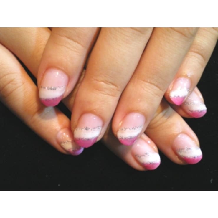 ダブル斜めフレンチ Nail Salon Shandi ネイルサロンシャンディ のネイルデザイン ネイル まつげサロンを予約するなら楽天ビューティ