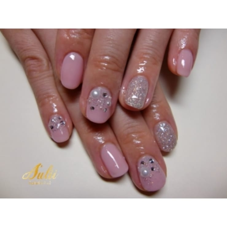 ピンクパール A Ulii Nail アウリー のネイルデザイン ネイル まつげサロンを予約するなら楽天ビューティ
