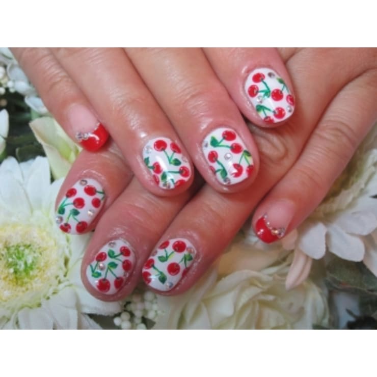 Luce Luce ルーチェ のネイルデザイン ネイル まつげサロンを予約するなら楽天ビューティ