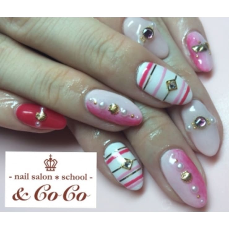 ピンクサマーデザイン Nailsalon School Coco ネイルサロンスクールアンドココ のネイルデザイン ネイル まつげサロンを予約するなら楽天ビューティ