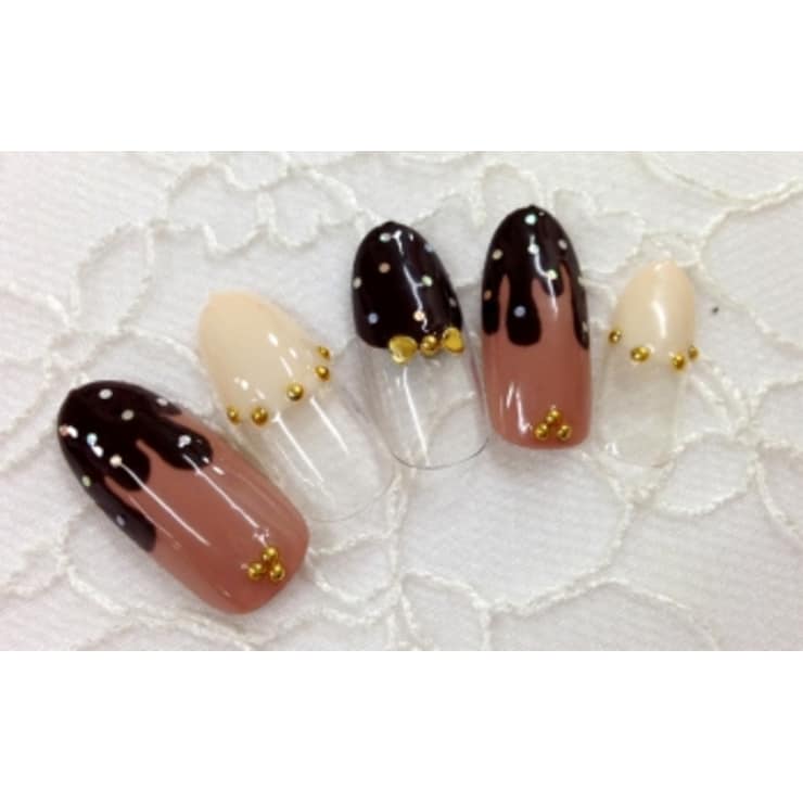 チョコレートネイル B I P Nail Salon ビーアイピーネイルサロン のネイルデザイン ネイル まつげサロン を予約するなら楽天ビューティ