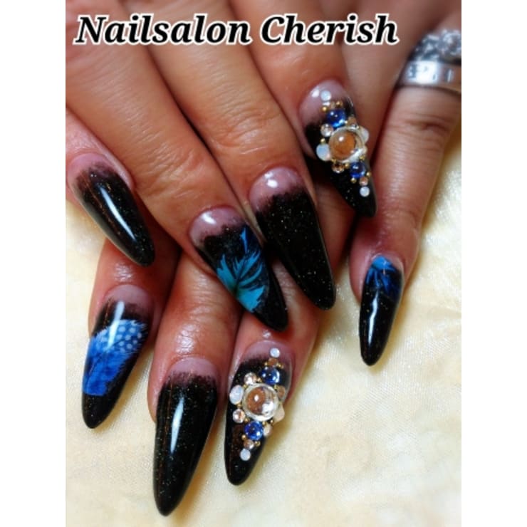 フェザーネイル Nailsalon ｃｈｅｒｉｓｈ ネイルサロン チェリッシュ のネイルデザイン ネイル まつげサロンを予約するなら楽天ビューティ