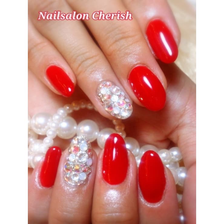 ストーン埋め尽くしネイル Nailsalon ｃｈｅｒｉｓｈ ネイルサロン チェリッシュ のネイルデザイン ネイル まつげサロンを予約するなら楽天ビューティ