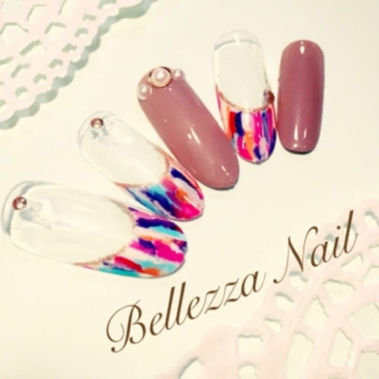 カラフルフレンチネイル Bellezzanailschool Salon ベレッツァ のネイルデザイン ネイル まつげサロンを予約するなら楽天ビューティ