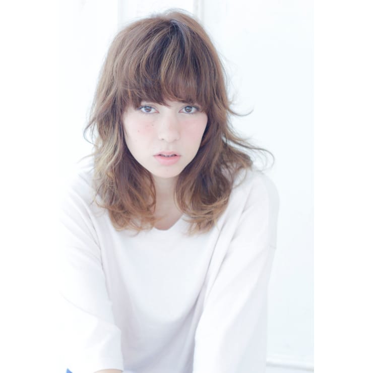 ハイレイヤーの梨花さん風ヘアスタイル N 349 Alice By Afloat アリスバイアフロート のヘアスタイル 美容院 美容室を予約するなら楽天ビューティ