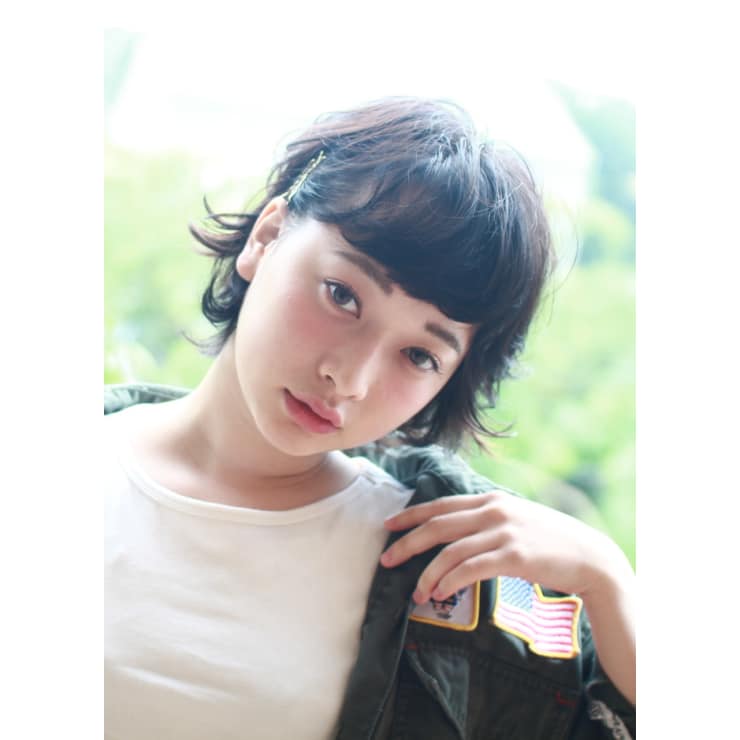 ショートピンアレンジ Beautrium 鎌倉小町 ビュートリアム のヘアスタイル 美容院 美容室を予約するなら楽天ビューティ