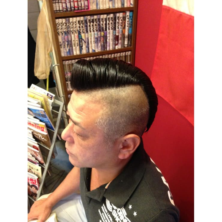激渋2ブロック ポンパドール 須磨 板宿 メンズ専門美容院 インフィニィト インフィニィト のヘアスタイル 美容院 美容室を予約するなら楽天ビューティ