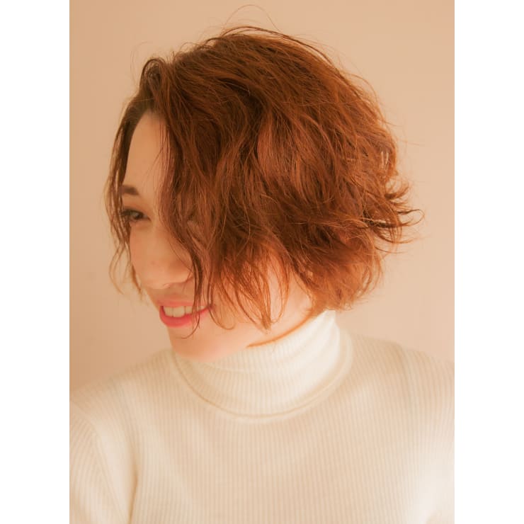 大人のシンプルパーマでクラシックボブ Anti アンティ のヘアスタイル 美容院 美容室を予約するなら楽天ビューティ