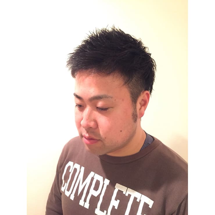 男の被せすぎないツーブロック メンズサロン 伊達 メンズサロンダテ のヘアスタイル 美容院 美容室を予約するなら楽天ビューティ