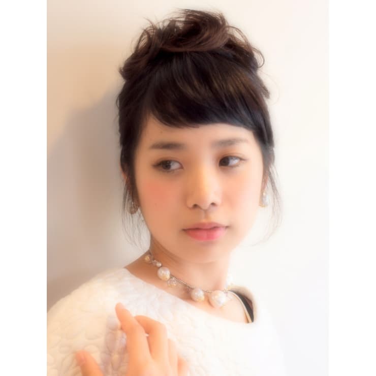オードリーヘップバーン風アップヘアスタイル 髪型 アレンジ Hair Design Rinto リント のヘアスタイル 美容院 美容室を予約するなら楽天ビューティ