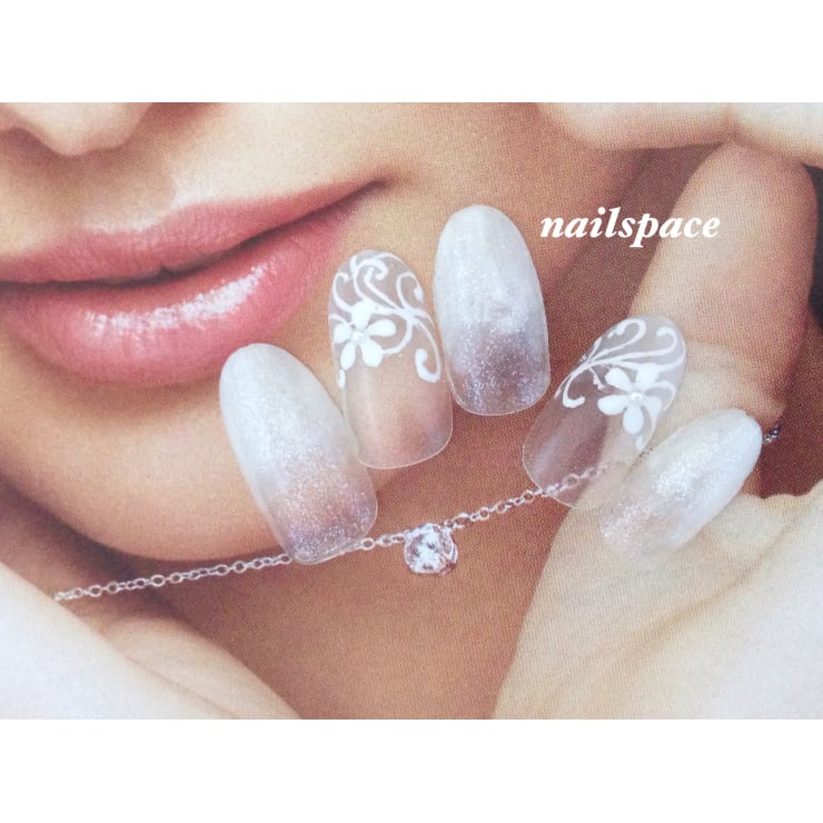 清楚なお花アート ホワイトアート ネイルスペース 蒲田 ネイルスペース カマタ のネイルデザイン ネイル まつげサロンを予約するなら楽天ビューティ