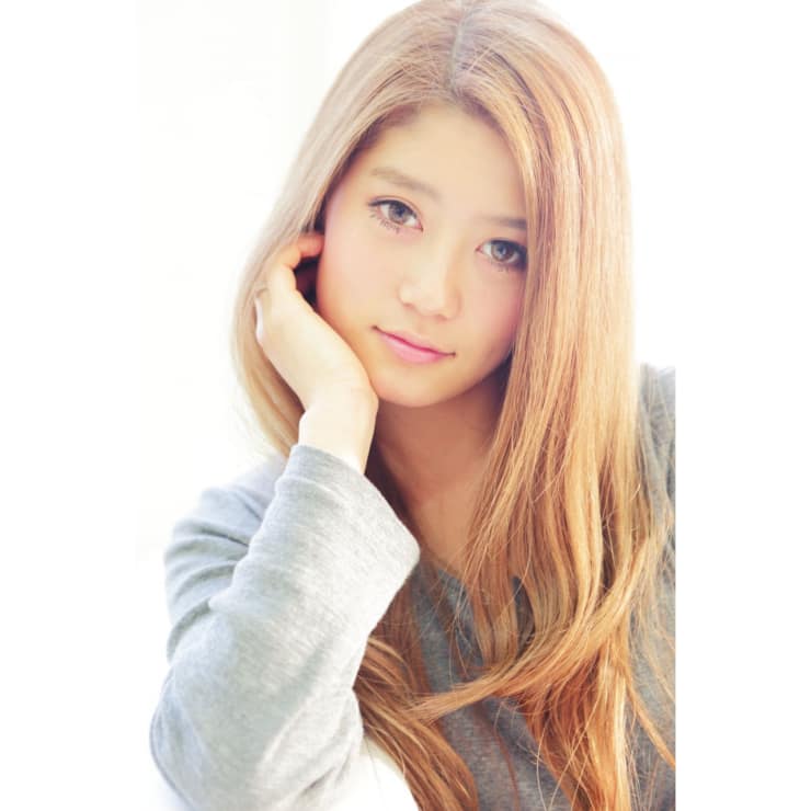クールなかきあげ前髪のアシンメトリー 甘辛アンニュイロング Felicita Hair Design 緑地公園店 フェリシータ のヘアスタイル 美容院 美容室を予約するなら楽天ビューティ