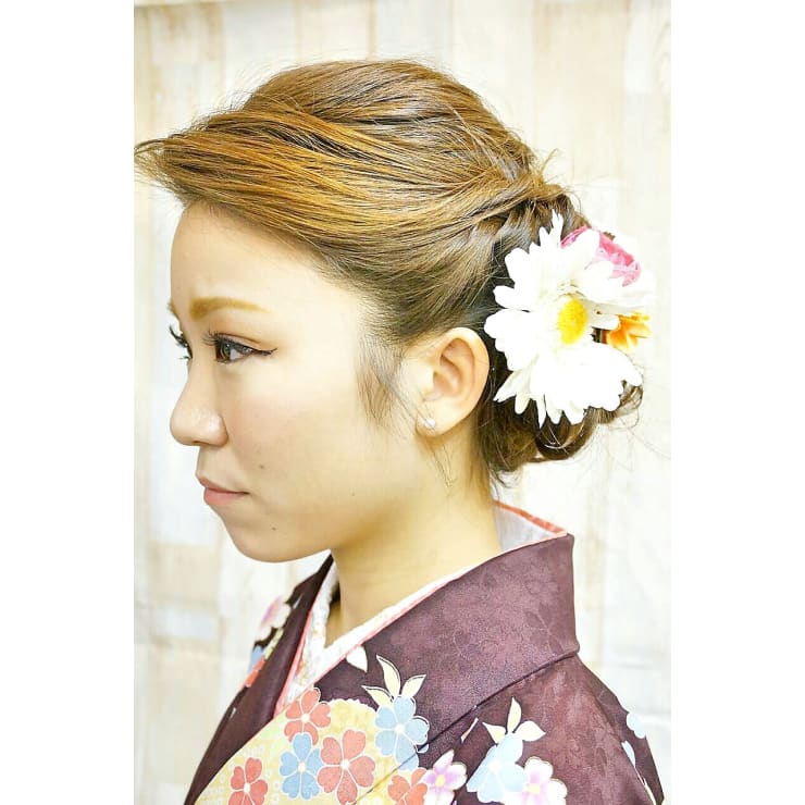 卒業式 袴スタイル アナ雪エルサアップスタイル Felicita Hair Design 緑地公園店 フェリシータ のヘアスタイル 美容院 美容室を予約するなら楽天ビューティ