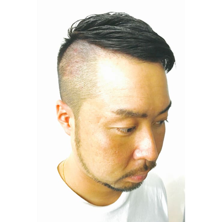 ツーブロックベリーショート Hair Studio Crib ヘアースタジオクリブ のヘアスタイル 美容院 美容室を予約するなら楽天ビューティ