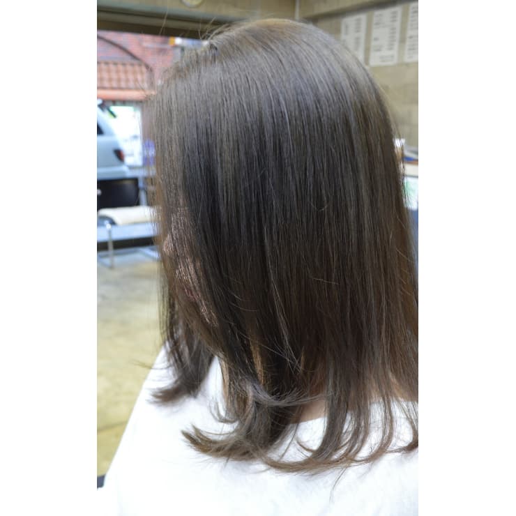 ロンググレイッシュカラー 西ヶ原 Vingt Et Un ヴァンテアン のヘアスタイル 美容院 美容室を予約するなら楽天ビューティ