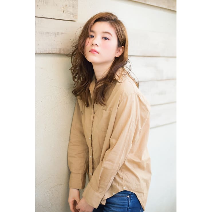 ｕｎａｍｉ 16お洒落で可愛い愛されミディアム Un Ami アンアミ のヘアスタイル 美容院 美容室を予約するなら楽天ビューティ