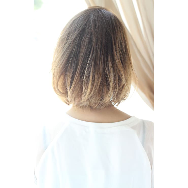 Un Ami 2015年秋の束感やわらかボブ Un Ami アンアミ のヘアスタイル 美容院 美容室を予約するなら楽天ビューティ