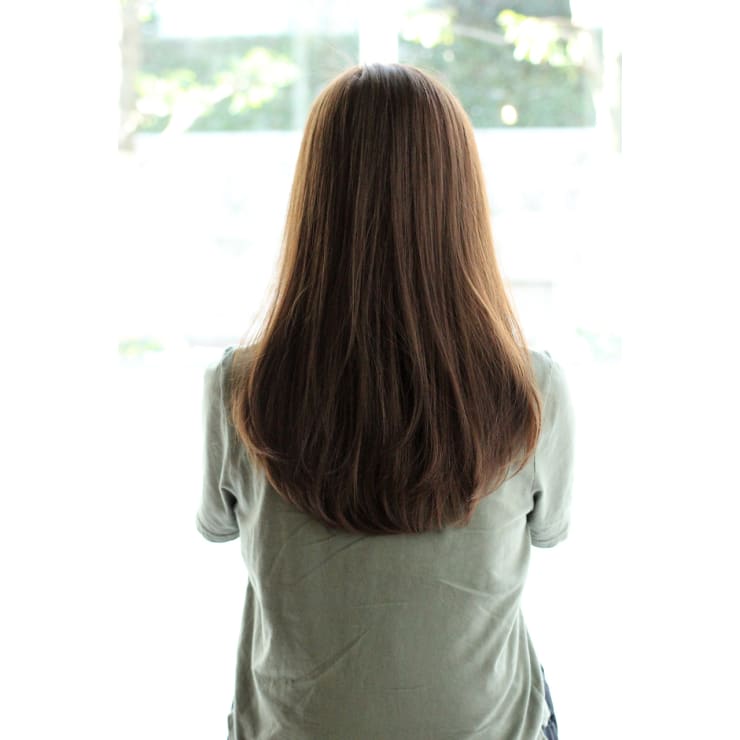 Un Ami 16オススメロングヘアスタイル Un Ami アンアミ のヘアスタイル 美容院 美容室を予約するなら楽天ビューティ