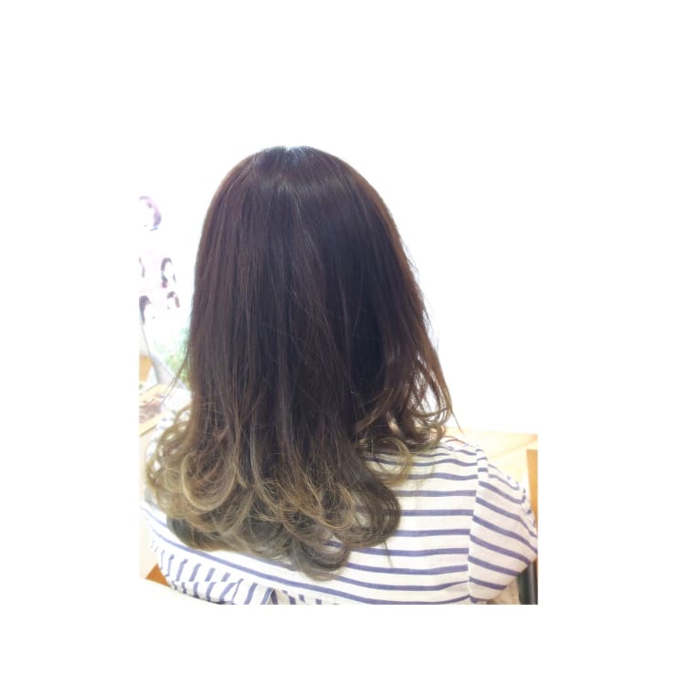グラデーションカラー マット系 Sakura Beauty Garden サクラビューティーガーデン のヘアスタイル 美容院 美容室を予約するなら楽天ビューティ