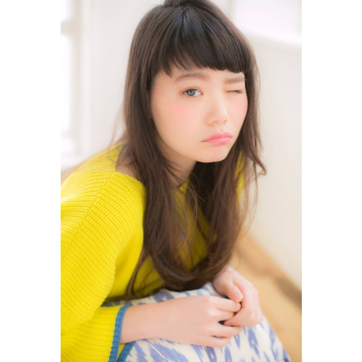 Euphoria ショートバング ナチュラルロングパーマ Euphoria Ginza Grande 銀座 ユーフォリア ギンザ グランデ のヘアスタイル 美容院 美容室を予約するなら楽天ビューティ