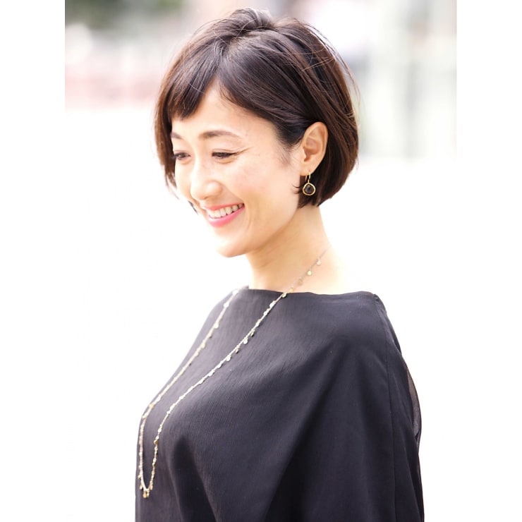 短い前髪 X レイヤーボブ Assort Tokyo アソートトウキョウ のヘアスタイル 美容院 美容室を予約するなら楽天ビューティ