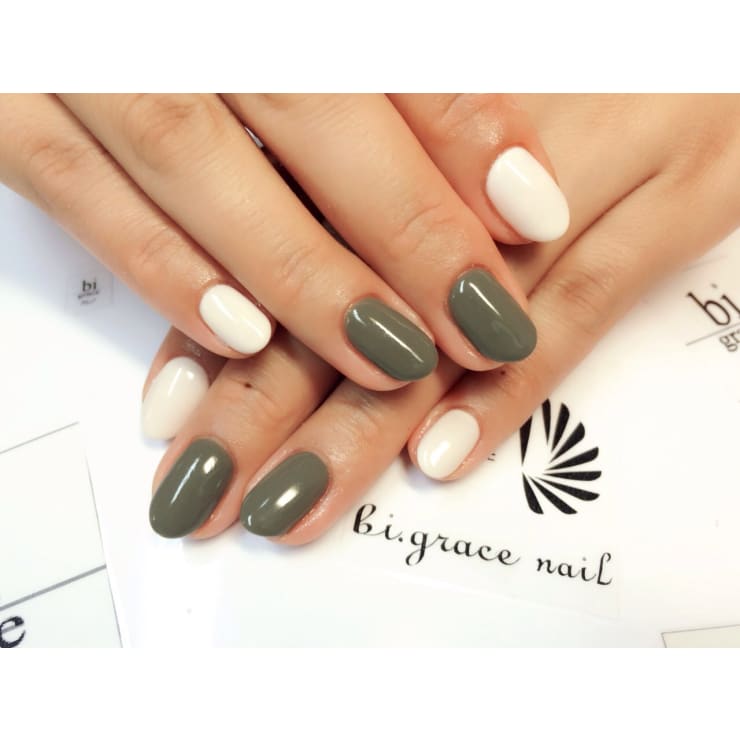 カジュアルシンプルネイル Bi Grace Nail ビ グレイスネイル のネイルデザイン ネイル まつげサロンを予約するなら楽天ビューティ