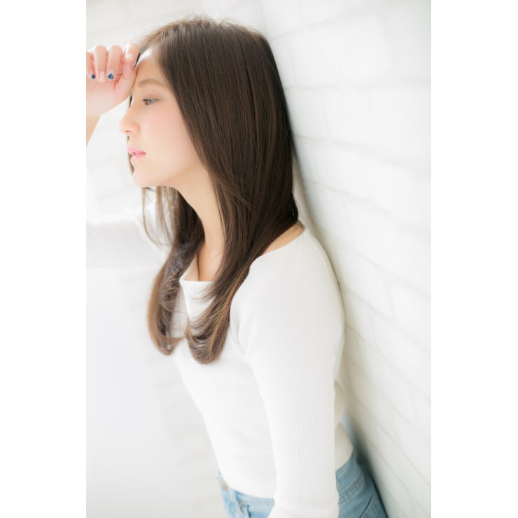 ｒｏｍａ 中村アンさん風 かきあげバングの綺麗ストレート Roma Hair Salon ローマヘアサロン のヘアスタイル 美容院 美容室を予約するなら楽天ビューティ