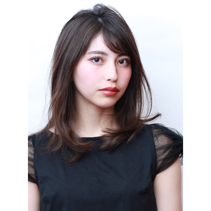 乾かすだけで決まる大人上品ミディアムヘアー Beautrium Ginza ビュートリアム のヘアスタイル 美容院 美容室を予約するなら楽天ビューティ