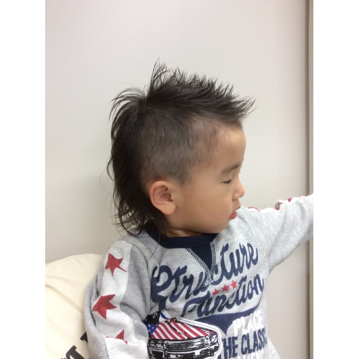 キッズモヒカン Historia Hair Matsui ヒストリア のヘアスタイル 美容院 美容室を予約するなら楽天ビューティ キッズモヒカン Historia Hair Matsui ヒストリア のヘアスタイル 美容院 美容室を予約するなら楽天ビューティ
