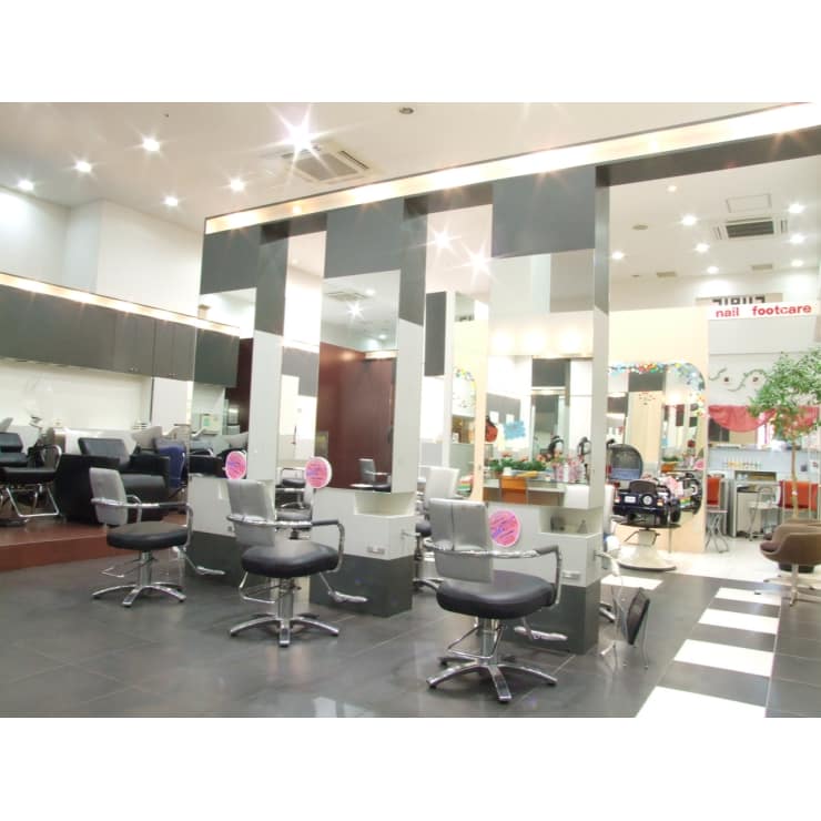 買い物帰りや仕事帰りにもfamilyでお気軽にどうぞ 家族で行きたい そんなサロンを目指しています ビューティスペース Cubic 明石店 ビューティスペースキュービックアカシテン のこだわり特集 美容院 美容室を予約するなら楽天ビューティ