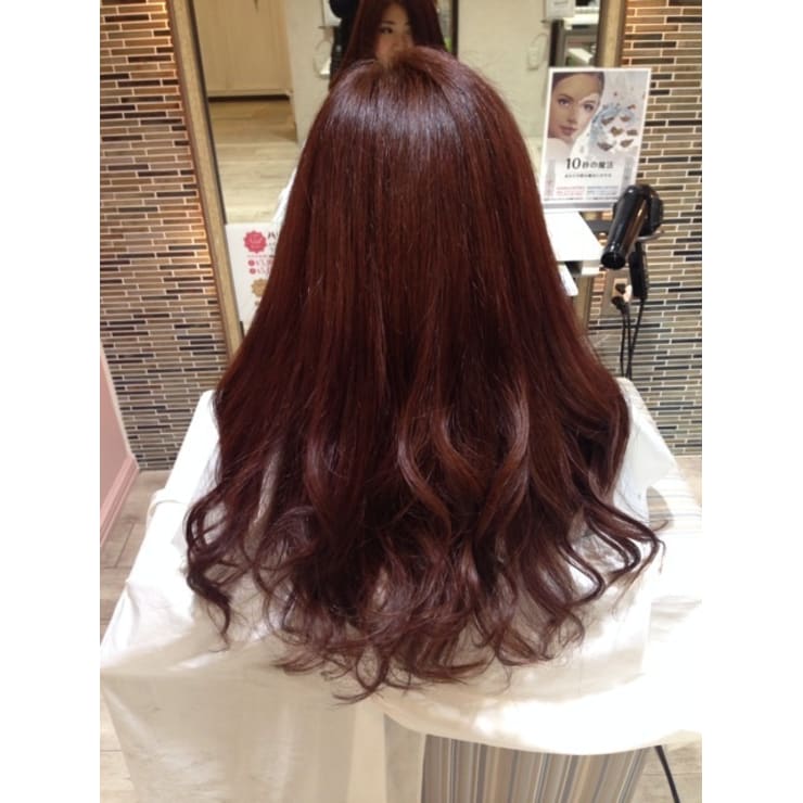 暗髪ピンクブラウン ゆる巻きウェービーロング Trico 梅田茶屋町店 トリコ のヘアスタイル 美容院 美容室を予約するなら楽天ビューティ