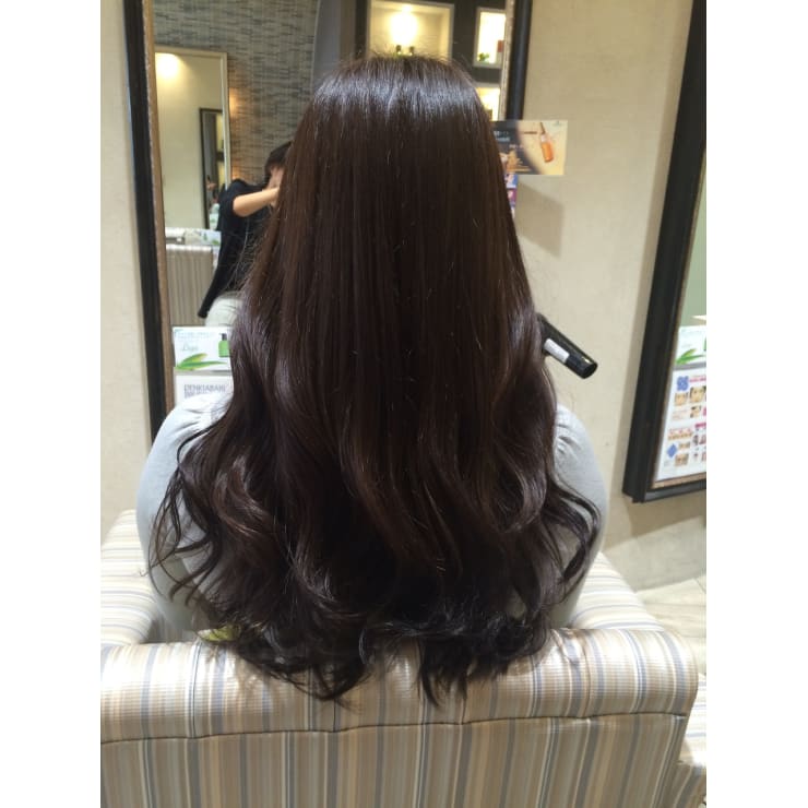サラ艶シルキー暗髪ラベンダーブラウン Trico 梅田茶屋町店 トリコ のヘアスタイル 美容院 美容室を予約するなら楽天ビューティ