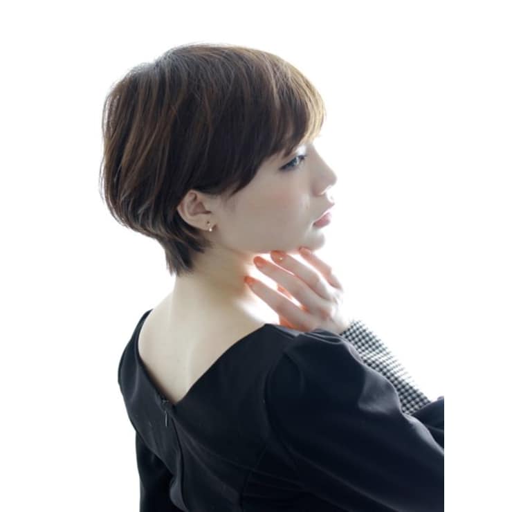 大人コケティッシュクールショートボブ Circus By Beautrium 表参道 サーカスバイビュートリアム のヘアスタイル 美容院 美容室を予約するなら楽天ビューティ 大人コケティッシュクールショートボブ Circus By Beautrium 表参道 サーカスバイビュートリアム のヘアスタイル 美容院 美容室を予約するなら楽天ビューティ