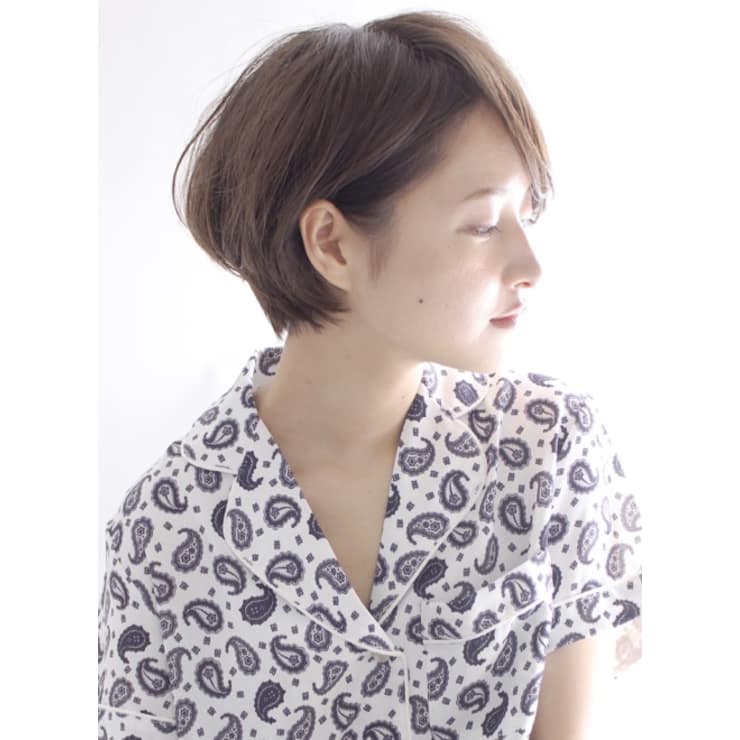 大人のショートヘア 水野美紀風 髪型 Circus By Beautrium 表参道 サーカスバイビュートリアム のヘアスタイル 美容院 美容室を予約するなら楽天ビューティ