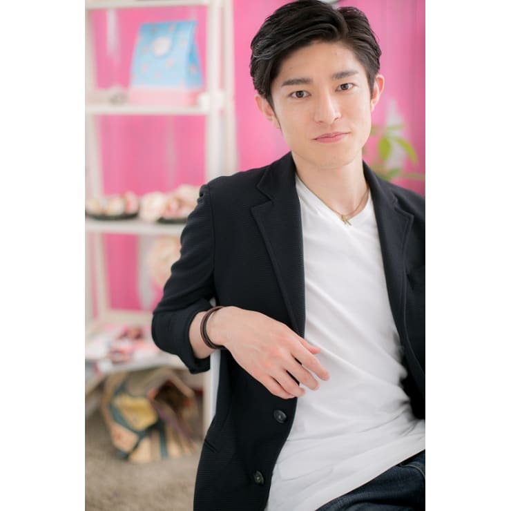 デコ出しウェットショートで男の色気 Miq 日暮里店 ミック のヘアスタイル 美容院 美容室を予約するなら楽天ビューティ