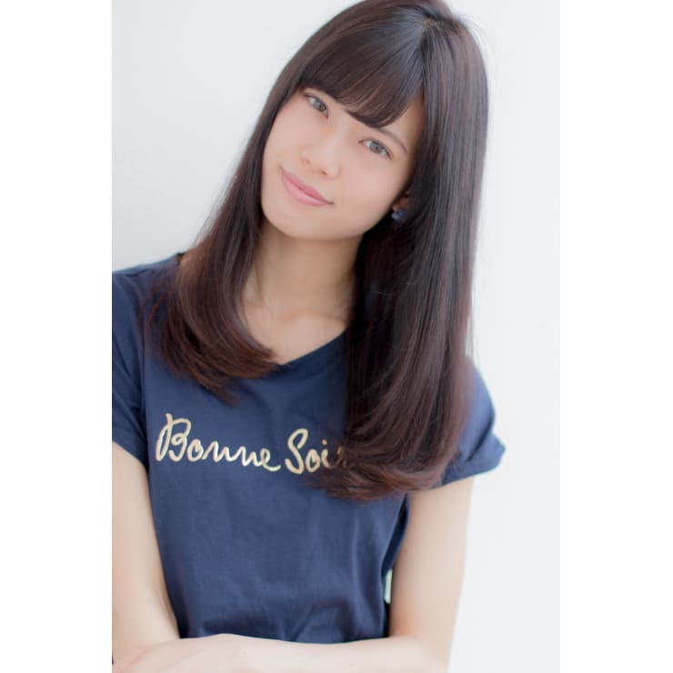 ローレイヤー黒髪ロング K 0069 Alice By Afloat アリスバイアフロート のヘアスタイル 美容院 美容室を予約するなら楽天ビューティ