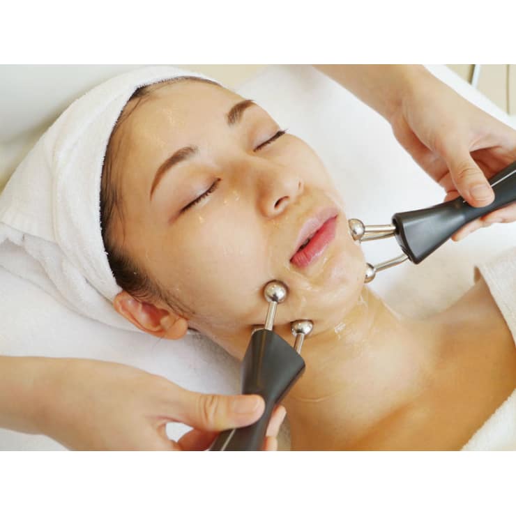 新導入！フェイスビートダンスで小顔に！！ | イーズ イオンモール