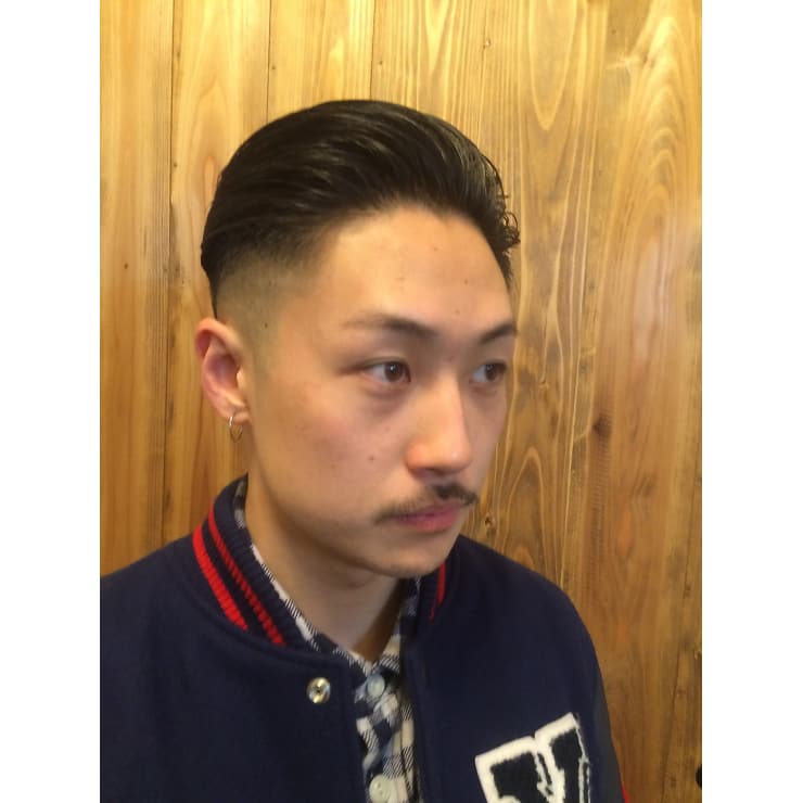 トラッド系ツーブロック メンズカット Capelli Malena カペリマレーナ のヘアスタイル 美容院 美容室を予約するなら楽天ビューティ
