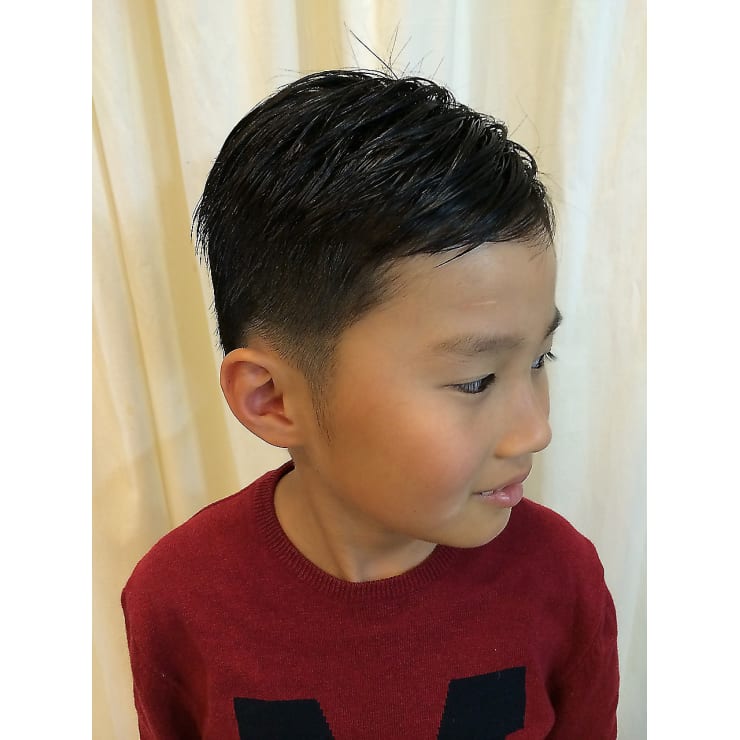 七三分小学生 おしゃれ男の子カット Capelli Malena カペリマレーナ のヘアスタイル 美容院 美容室を予約するなら楽天ビューティ