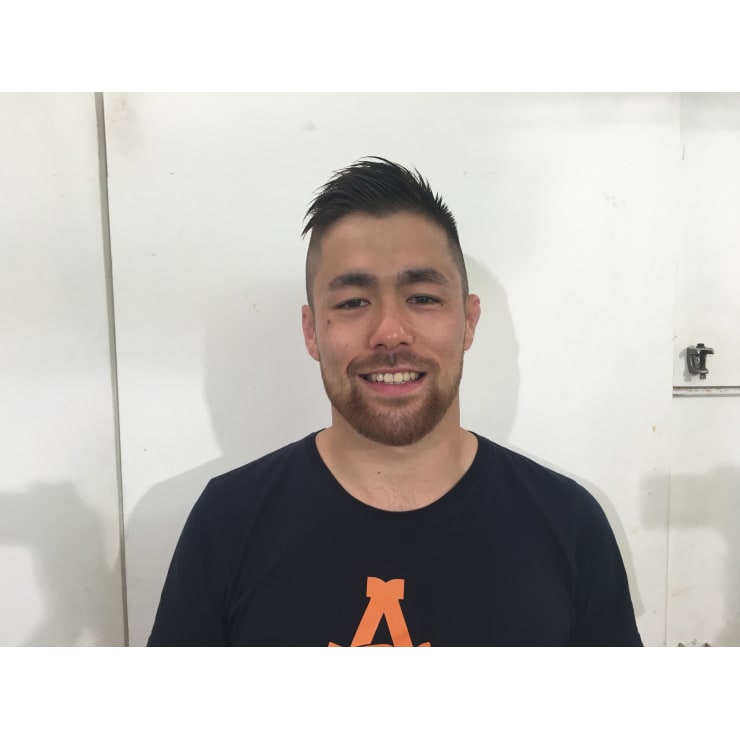 格闘家風刈り上げスタイル Clef Hair Works クリフヘアーアンドワークス のヘアスタイル 美容院 美容室を予約するなら楽天ビューティ