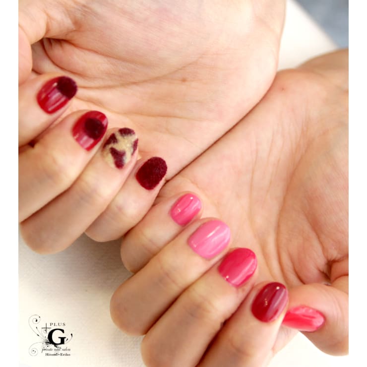 新規 Off 3回 ふわふわモフモフのベロアネイル Plusg プラスジー のネイルデザイン ネイル まつげサロンを予約するなら楽天ビューティ