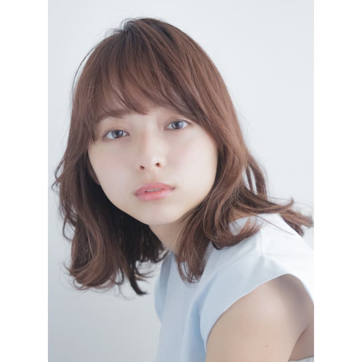 アレンジも簡単大人ひし形ミディアムパーマ Anti アンティ のヘアスタイル 美容院 美容室を予約するなら楽天ビューティ